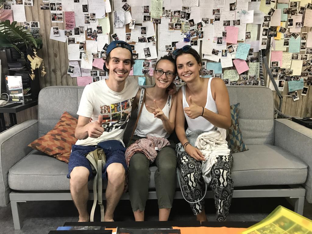 בנגקוק Tiger Lily Hostel מראה חיצוני תמונה